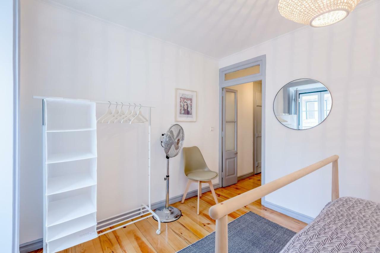 Alfama, Bright And Spacious With Private Terrace, By Timecooler Lisbona Esterno foto