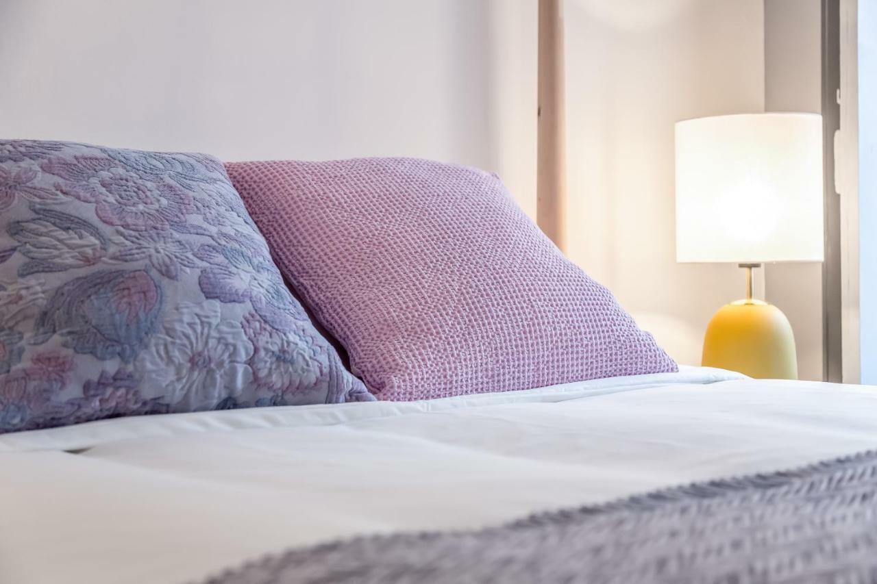 Alfama, Bright And Spacious With Private Terrace, By Timecooler Lisbona Esterno foto