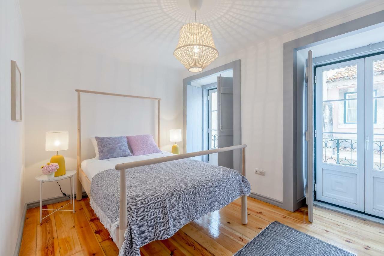 Alfama, Bright And Spacious With Private Terrace, By Timecooler Lisbona Esterno foto