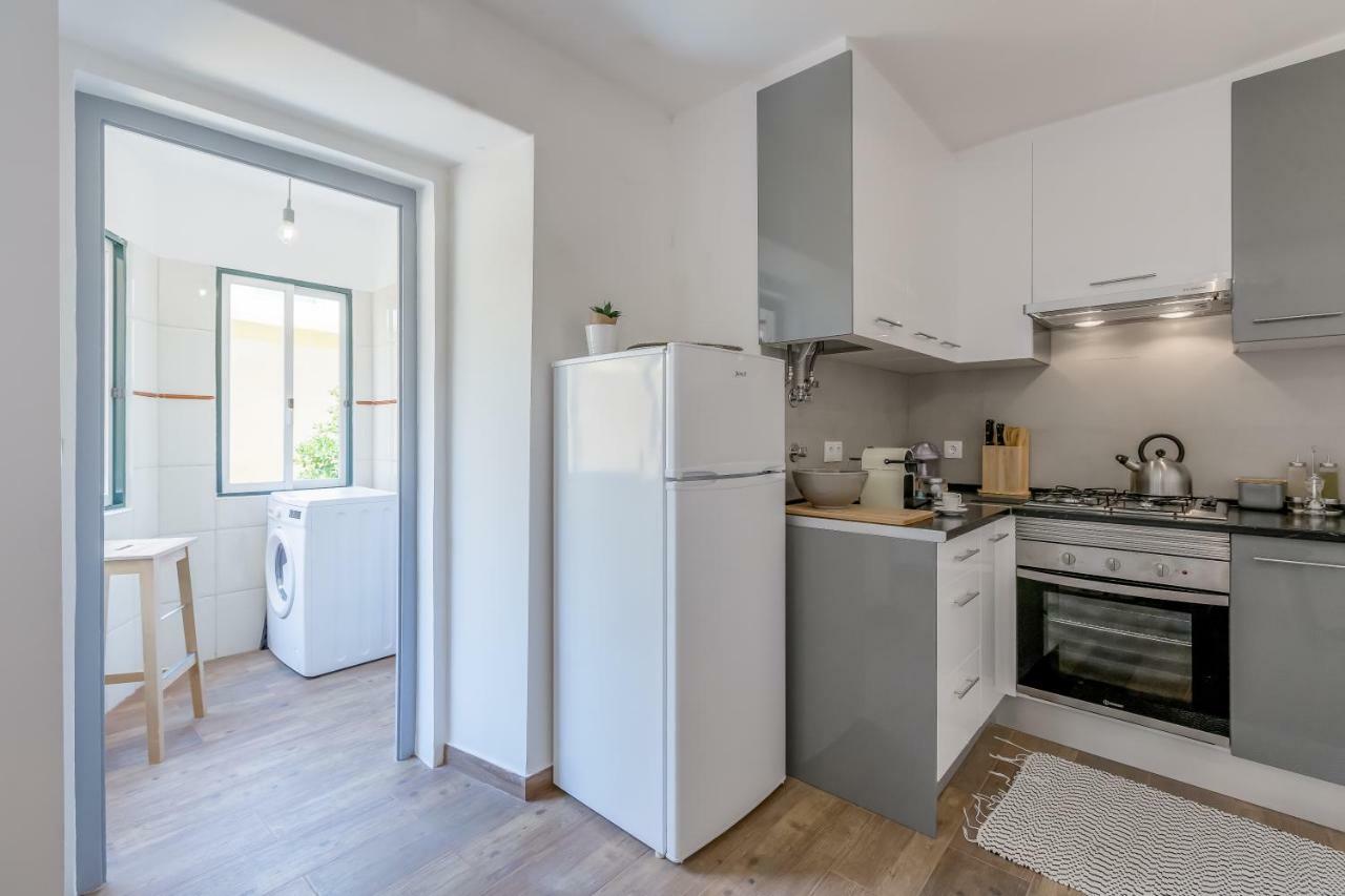 Alfama, Bright And Spacious With Private Terrace, By Timecooler Lisbona Esterno foto