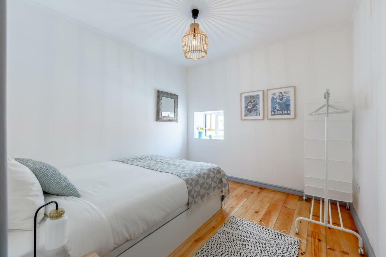Alfama, Bright And Spacious With Private Terrace, By Timecooler Lisbona Esterno foto