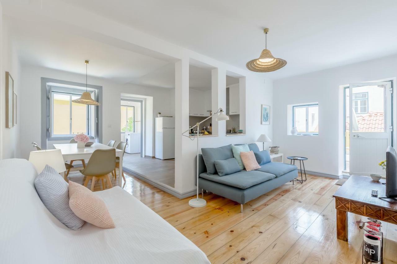 Alfama, Bright And Spacious With Private Terrace, By Timecooler Lisbona Esterno foto